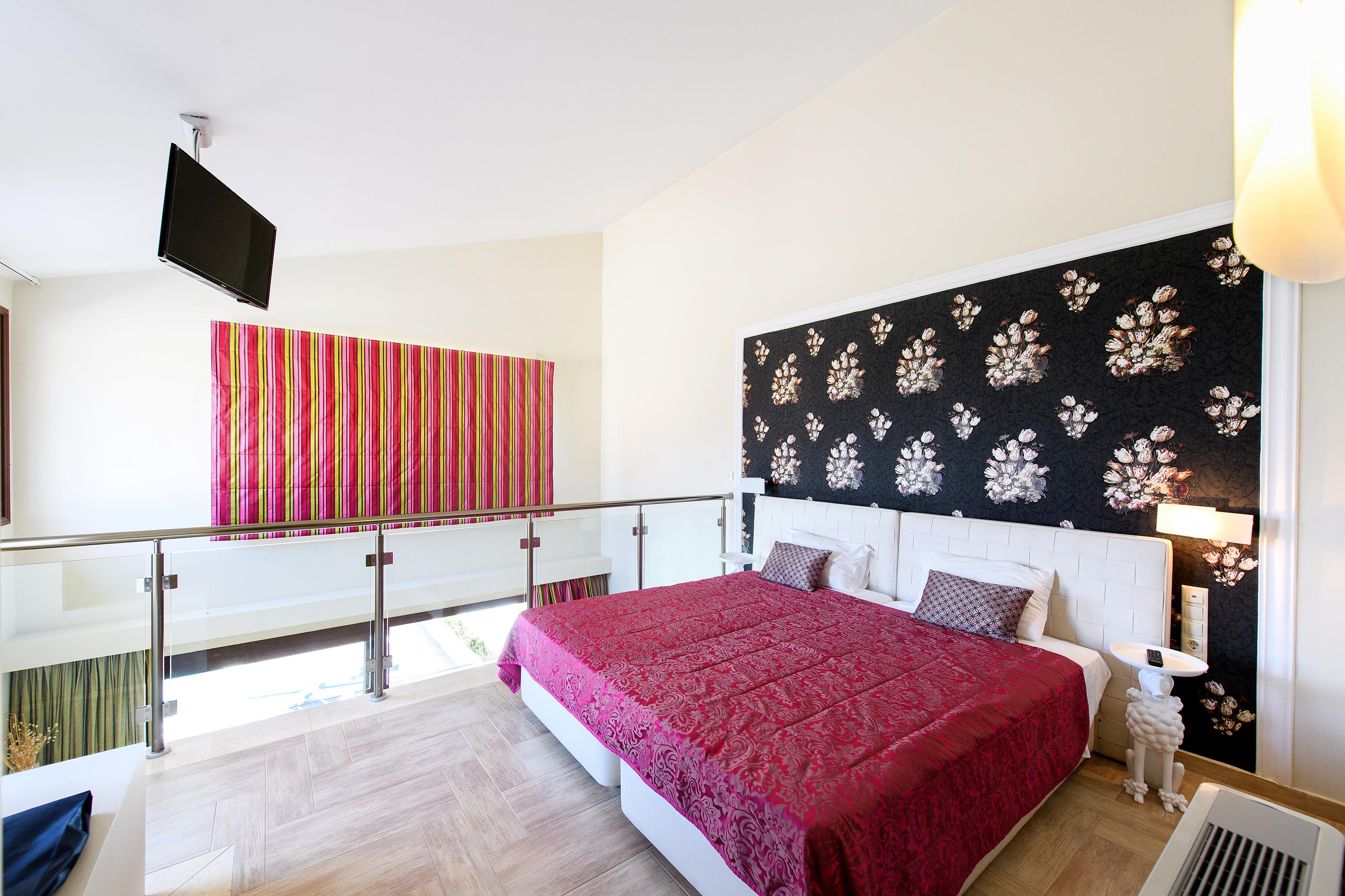 Alexandra Golden Boutique Hotel-Adults Only 크리시 아모우디아 외부 사진