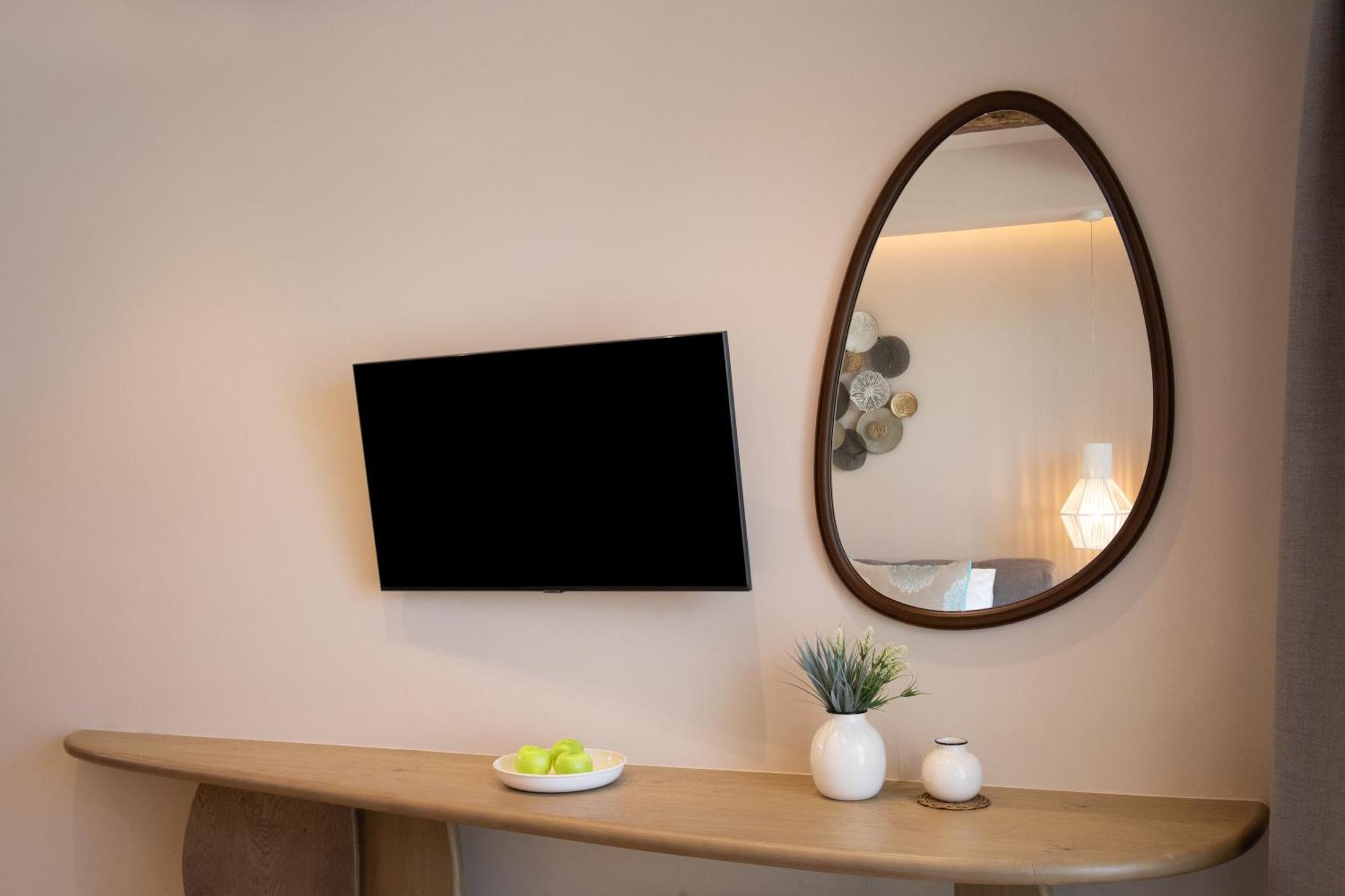 Alexandra Golden Boutique Hotel-Adults Only 크리시 아모우디아 외부 사진