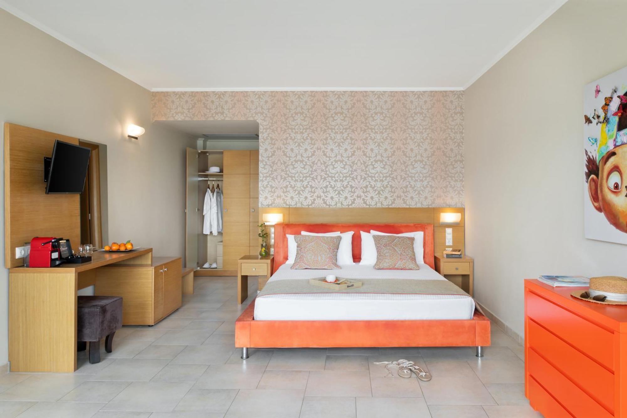 Alexandra Golden Boutique Hotel-Adults Only 크리시 아모우디아 외부 사진