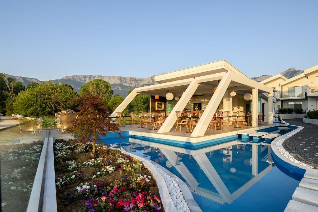 Alexandra Golden Boutique Hotel-Adults Only 크리시 아모우디아 외부 사진
